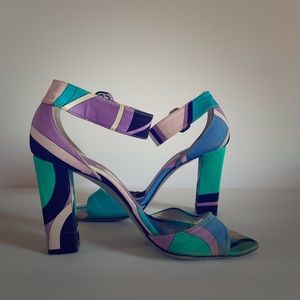 AUTHENTIC Emilio Pucci Vintage Block Heel Sandals